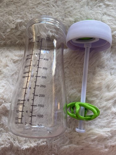 Salad dressing shaker - salad,