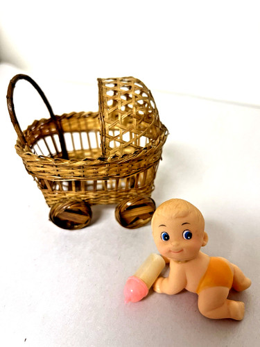 Vintage wicker miniature baby - vintage,