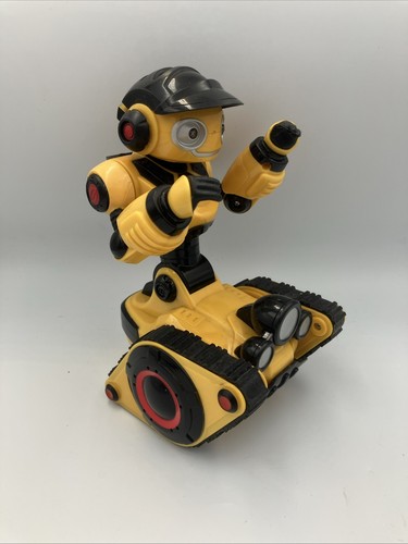 Wowwee 2008 robo - wowwee, robot