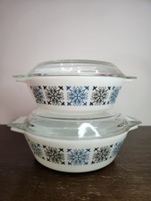 VTG Pyrex "Chelsea"  Lidded