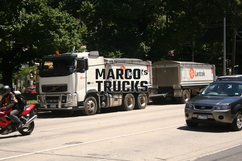 Truck photo volvo fm12 tipper - photo,