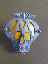 AA Car badge dating between