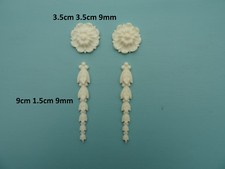 Decorative tudor drops & roses