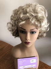 PAULA YOUNG WOMENS WIG NAPLES