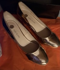 Rose Gold Round Toes Block