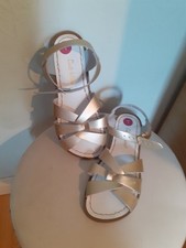 SALTWATER SANDALS GOLD  UK SZ 3