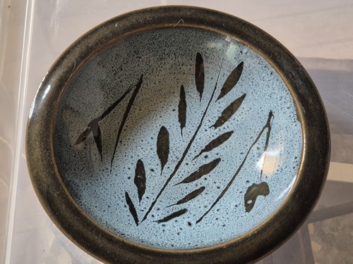 Vintage lotus pottery stoke - lotus,