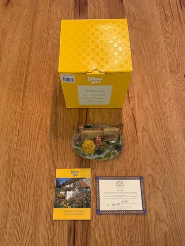 Lilliput lane orchard - lilliput,