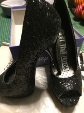 z "NEXT" GORGEOUS BLACK PEEP