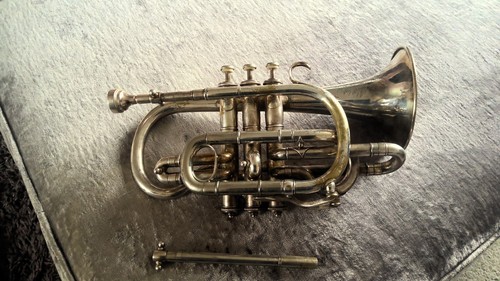 Antique boosey class - antique,