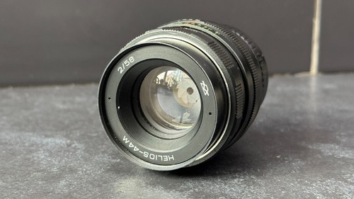 Helios 44m 58mm prime - f/2,