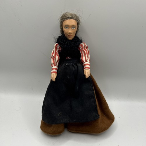Peggy nisbet scottish - nisbet,