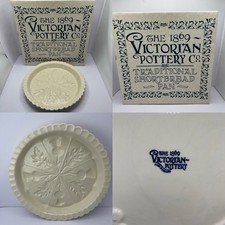 THE 1869 VICTORIAN POTTERY