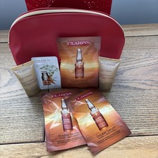 Clarins Nutri Lumiere 6 Piece Gift Set Brand New Sealed With Luxury Vanity Bag