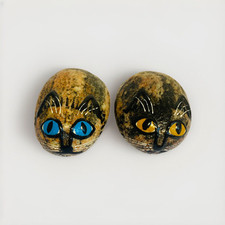 Vintage Hand-painted Rocks Pair Of Cats Finland Artist Signed 1997 Paperweights
