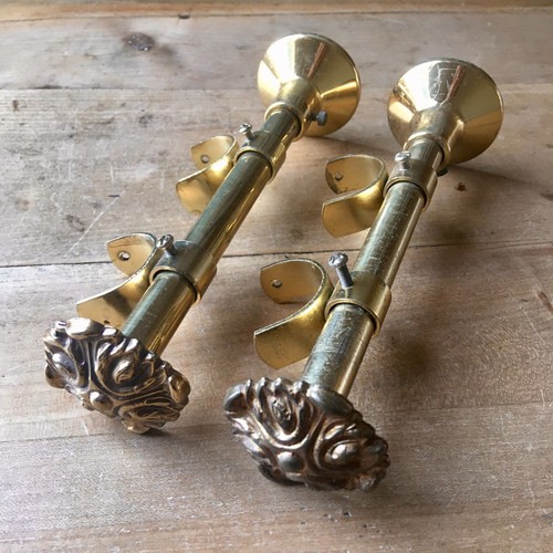 Pair brass curtain pole - a,