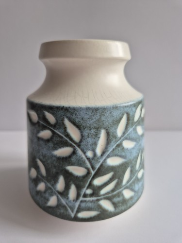 Greenstone pottery vase 2035 - greenstone,