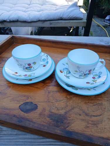Royal worcester strawberry - worcester,
