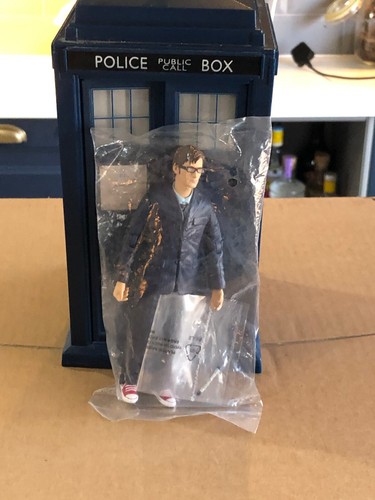 10th doctor who suit - 10th, red