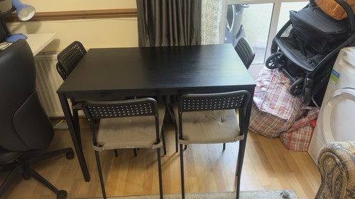 Dining table with - table, –