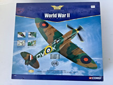 Corgi AA33902 1:32 Supermarine Spitfire MK1 P9386/QV-K Brian Lane RAF 19 Sqn MIB