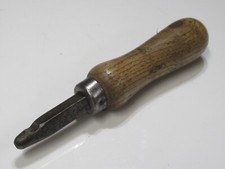 Nice Vintage Pryor Carpenters