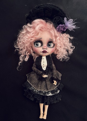 Custom blythe doll ooak - custom,