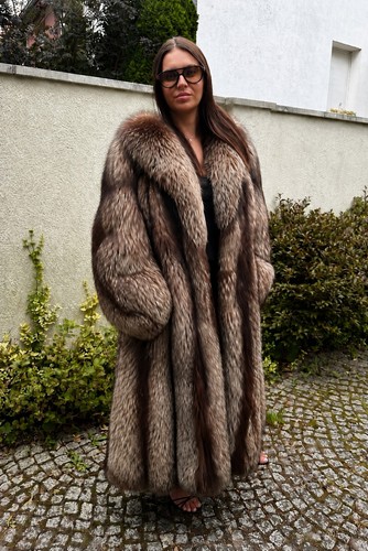 New luxury women - new, real