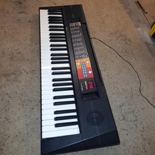 Yamaha PSR-F51 61 Key