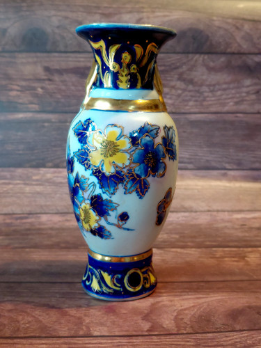 Blue yellow and - yellow, retro
