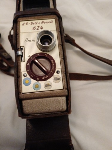 Bell howell 624 8mm - &,