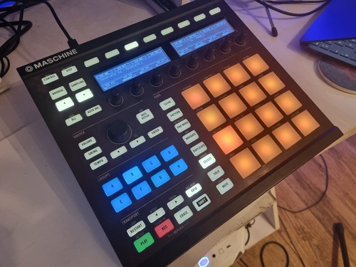 Native instruments maschine - native,