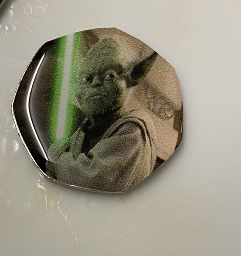 Enamelled britannia coin yoda - enamelled,