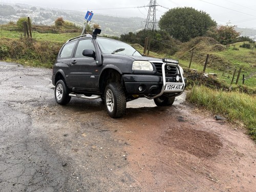 Suzuki grand vitara - suzuki, petrol