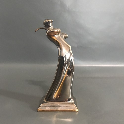 Galos golfer figurine platinum