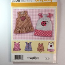 Simplicity 2235 Pinafore Heart