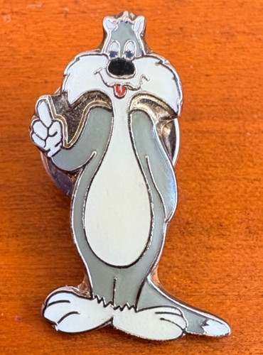 Sylvester cat enamel pin - sylvester,