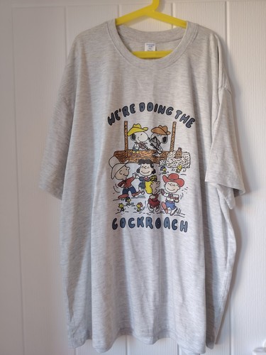 Grey snoopy peanuts - snoopy,