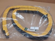 Land Rover Defender Side Panel Lower Right Seal Rubber 87-06 AML710100 Genuine