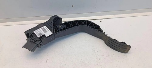 Peugeot 2008 throttle pedal - 2008, ii
