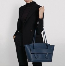 Bottega Veneta Arco shoulder