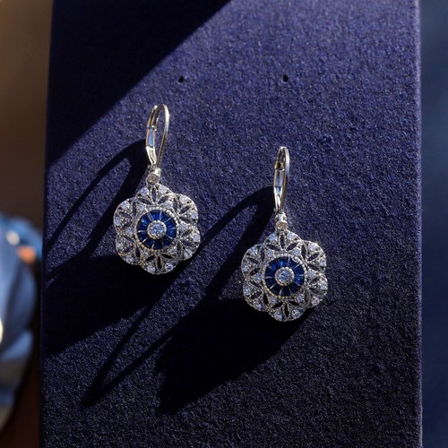 Beautiful silver dormeuses - silver,