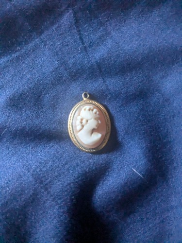 Small vintage charm - small,