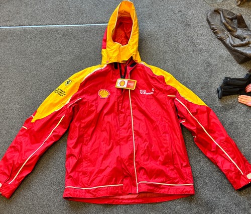 New shell oil ferrari - new, oil/ferrari