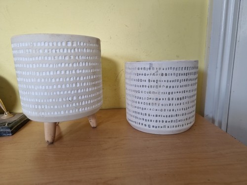 Flower pots same size - pots,