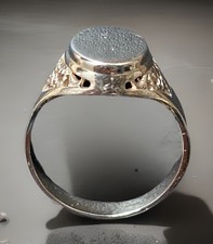 Signet gold ring Filigree