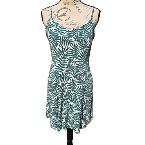Hawthorn green palm leaf - green,