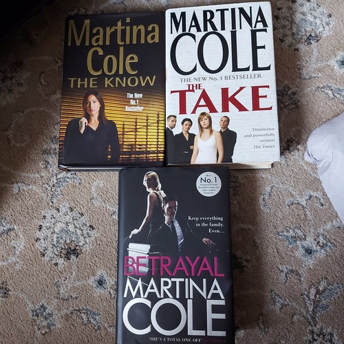 Martina cole hardback - hardback, bundle