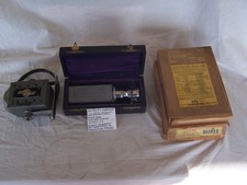 VINTAGE MIDGLEY-HARMER RIBBON MICROPHONE PLUS EXTRAS. CIRCA 1920S/30s