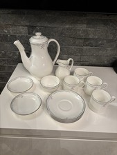 beautiful vintage Royal